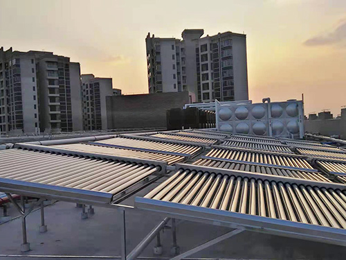 楼顶房屋太阳能供水系统